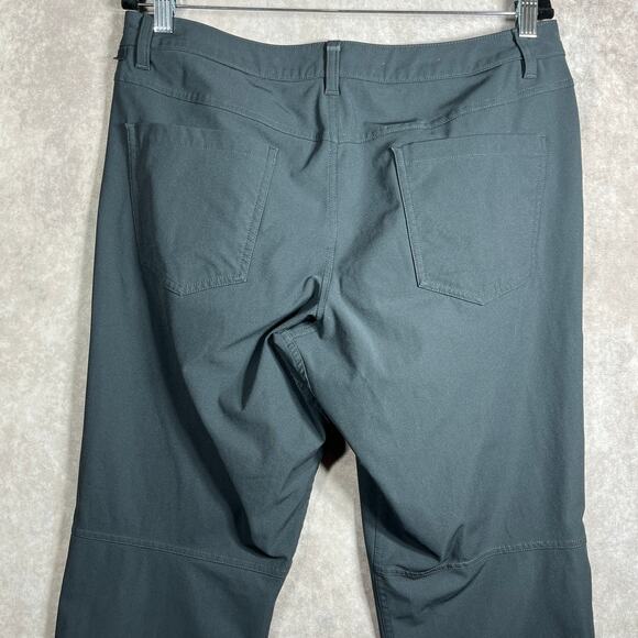 Lululemon ABC Classic-Fit 5 Pocket Pants Mens Size 34 Black Wrinkle Resistant - Picture 6 of 10